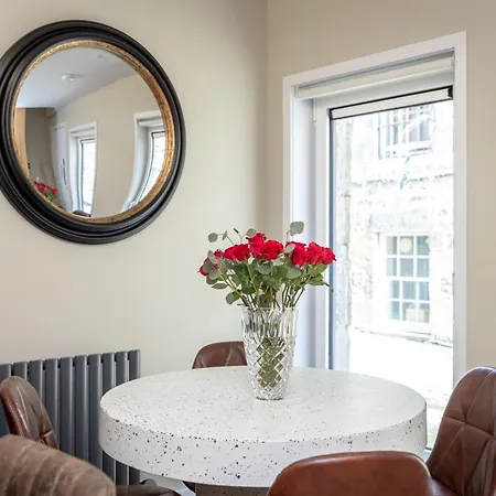Dragon Suites - City Centre 2 Bed Luxury Mews House Edinburgh Exterior photo