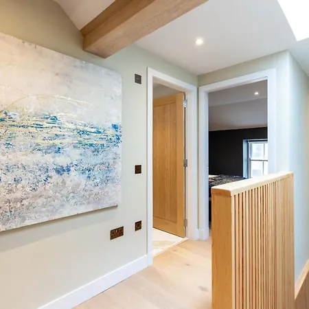 Dragon Suites - City Centre 2 Bed Luxury Mews House Edinburgh Exterior photo