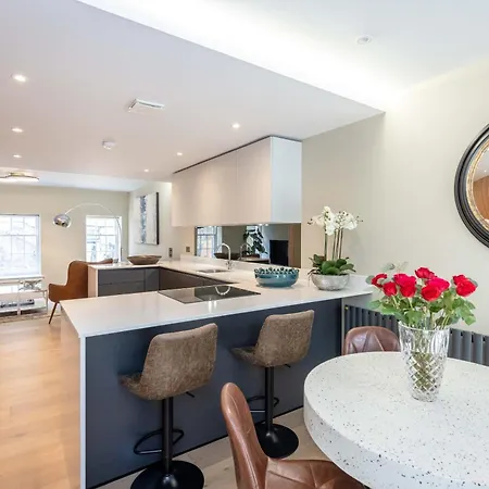 Dragon Suites - City Centre 2 Bed Luxury Mews House Edinburgh Exterior photo